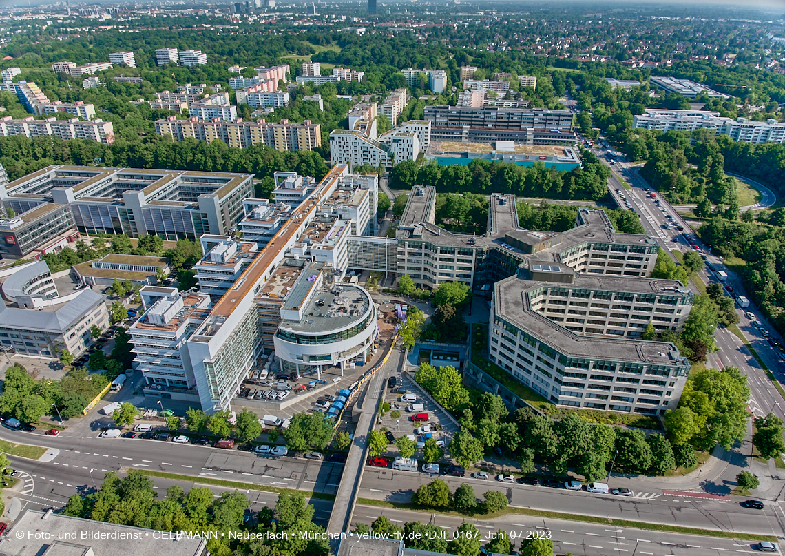 07.06.2023 - Neuperlachs neue Mitte mit PEP, Perlach Plaza, Share, Allianzversicherung und Wohnring 07.06.2023 - Neuperlachs neue Mitte mit PEP, Perlach Plaza, Share, Allianzversicherung und Wohnring